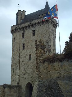 CONTINUANDO  LA RUTA:  LOS  CASTILLOS  DEL  VALLE  DEL  LOIRA